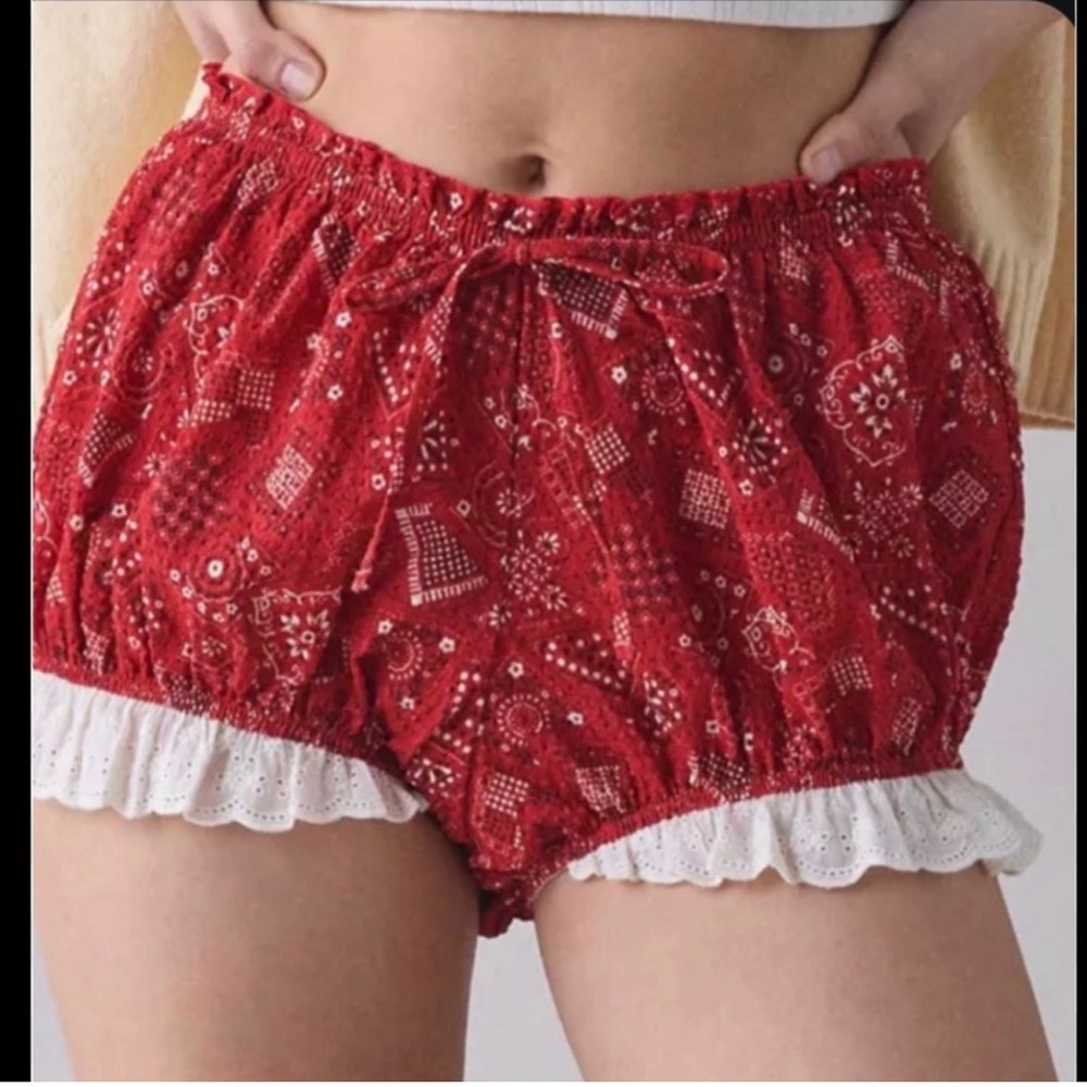 NWOT UO Out From Under Pin Up Picnic
Bloomer Short
